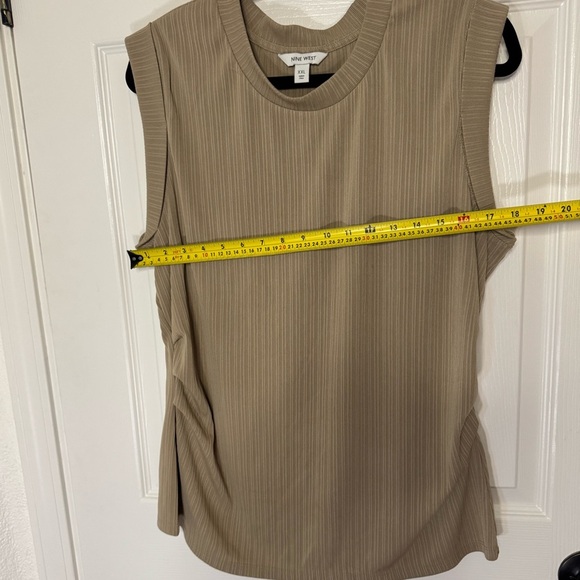 Nine West Tan Ribbed Sleeveless Tank - Picture 5 of 5